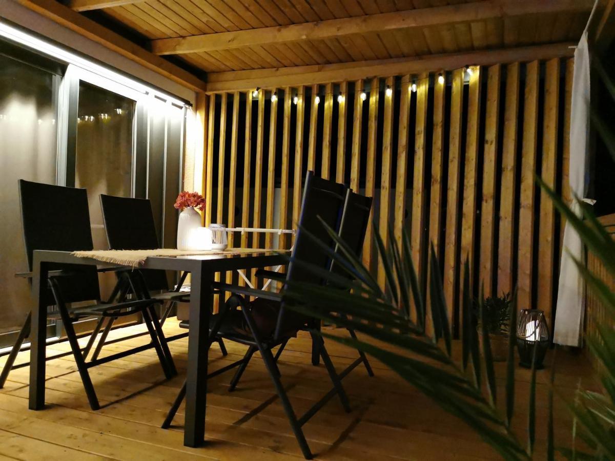 Mobile Home Aurora Селце Экстерьер фото