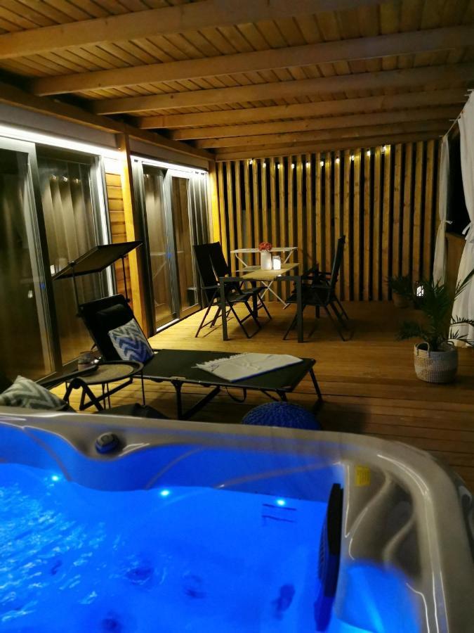 Mobile Home Aurora Селце Экстерьер фото