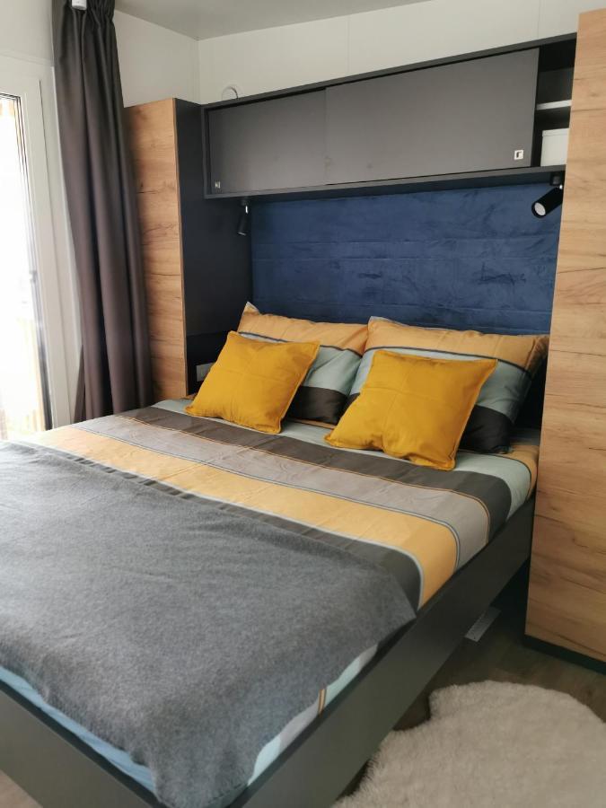 Mobile Home Aurora Селце Экстерьер фото